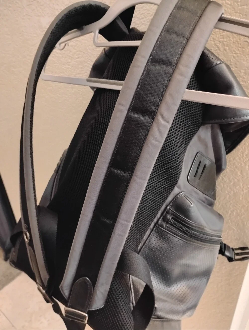 ▪️Coach Black Leather Terrain Gunmetal Backpack Rugged Cabincore Quiet Luxury